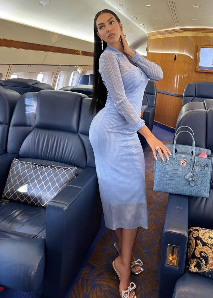 Iubita lui Cristiano Ronaldo în avion