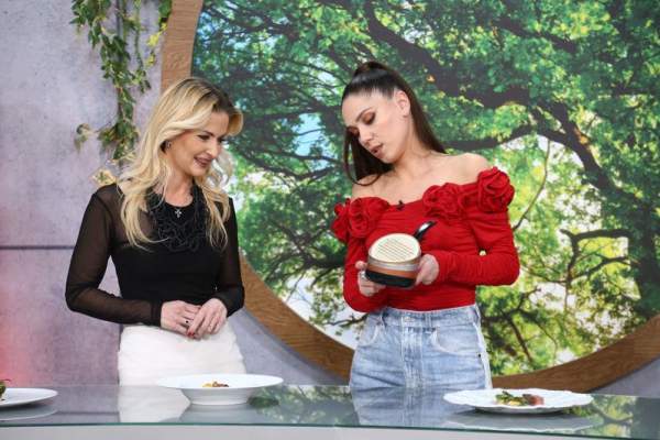 Chefi la cuțite, 9 aprilie 2024. Cine a câștigat a zecea amuletă din competiție. Elwira Petre a degustat preparatele: ”Mi-a fost foarte greu să jurizez” / VIDEO