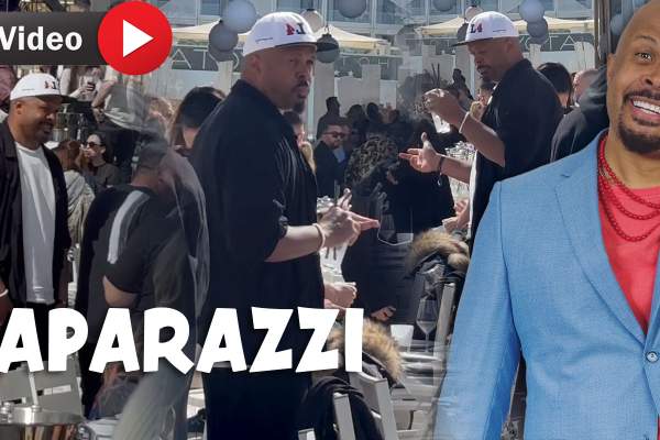 Cabral știe că 1 Mai se petrece întotdeauna pe litoralul românesc! În compania cui se distrează prezentatorul TV / PAPARAZZI