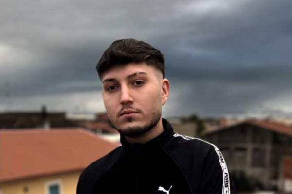 El este Robert, românul care a murit în Italia, în urma unui accident rutier. Tânărul s-a stins din viață la doar 23 de ani, într-un accident grav / FOTO