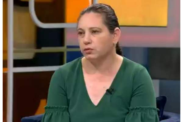 Acces Direct. Nepoții rămași orfani și-au găsit alinarea în brațele Nicoletei. Femeia nu a încălcat promisiunea făcută surorii: „Am dus-o la spital și...” / VIDEO