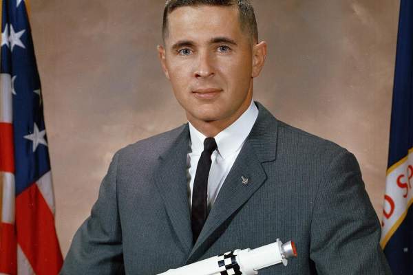 A murit William Anders, care a participat la misiunea Apollo 8. Astronautul s-a prăbușit cu avionul