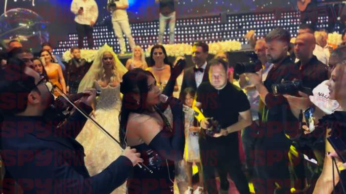 Oana Radu, moment special la nunta Andei Adam cu Joseph Adam! Artista și soțul ei au făcut senzație pe ringul de dans / VIDEO