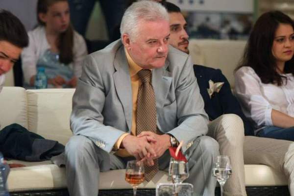 Xtra Night Show. Cum arată camera lui Irinel Columbeanu de la azil. Proprietarul căminului din Ghermănești, dezvăluiri despre fostul afacerist: „Îl văd schimbat” / VIDEO