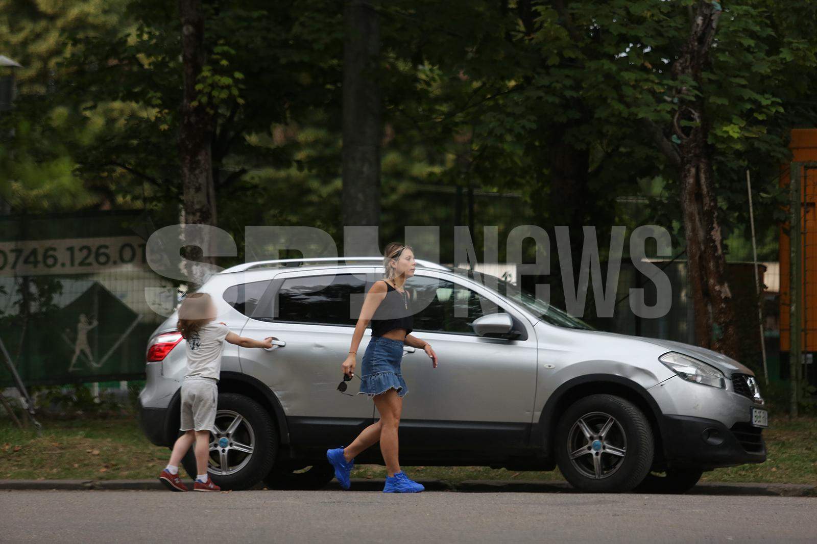 Imagini rare cu familia lui Florin Piersic Jr.! Cum își petrec timpul liber soția și copilul regizorului de film / PAPARAZZI