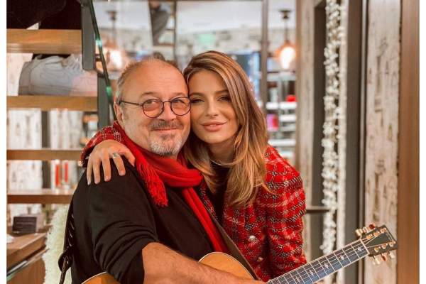 Știrile Antena Stars. Mircea Baniciu, tatăl Anei Baniciu, primele declarații după ce a devenit bunic. Cum îl descrie pe nepoțelul său: "E frumos..." / VIDEO