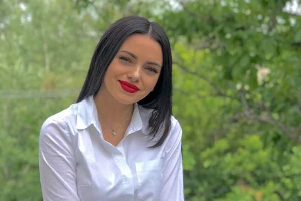 Star Matinal. Cosmina Adam, în lacrimi! Ce a emoționat-o pe fosta asistentă de la Acces Direct, care este însărcinată în 7 luni / VIDEO