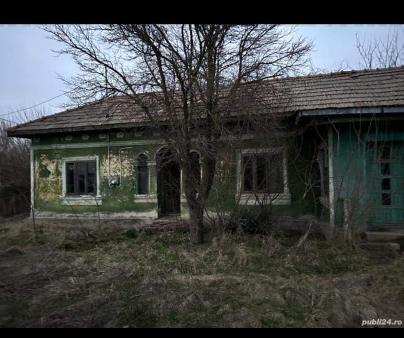 Casa tradițională care se vinde cu 250.000 euro