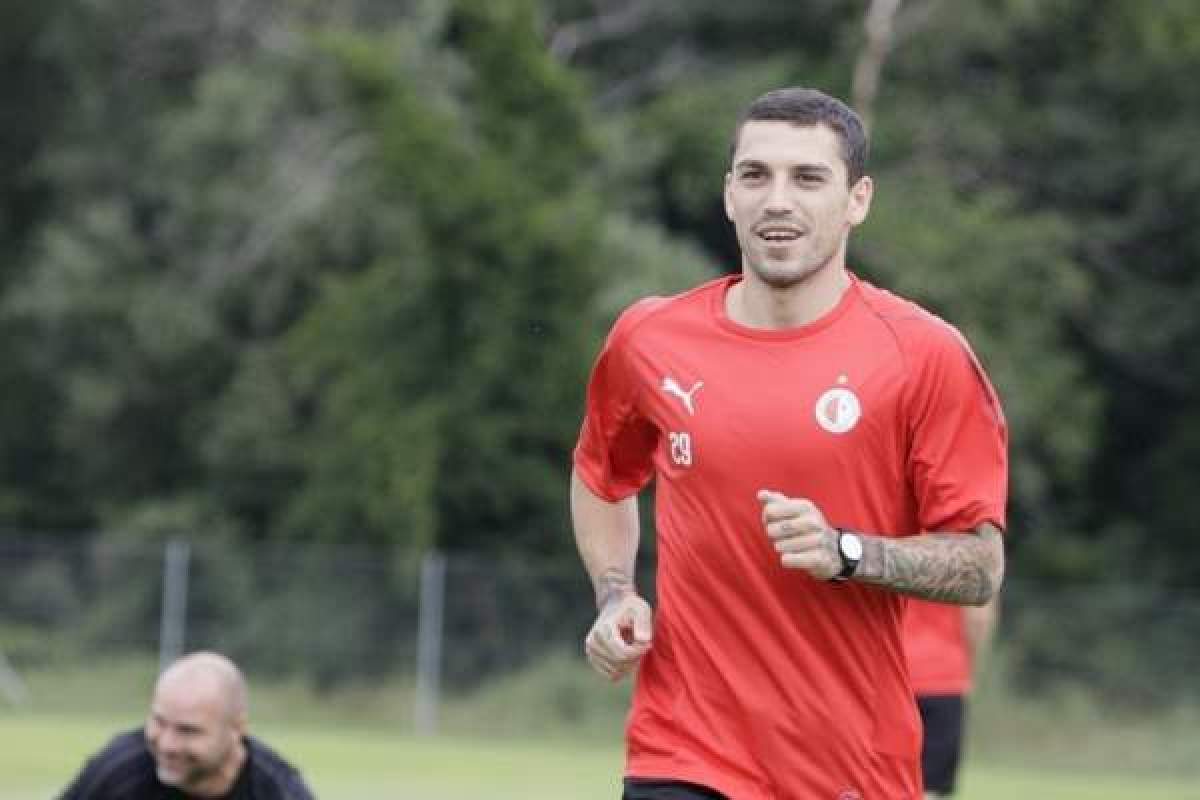 Nicolae Stanciu pe teren