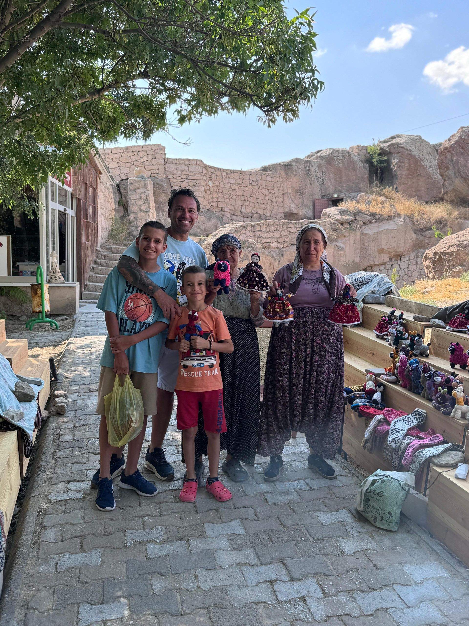 Chef Ștefan Popescu, alături de familie, într-un circuit spectaculos al Turciei, planificat de soția sa: ”Zborul cu balonul în Cappadocia a fost o experiență unică”