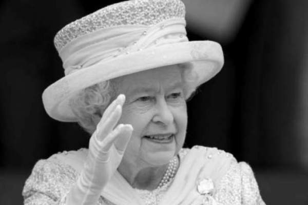 Care ar fi fost cauza morții Reginei Elisabeta a II-a, de fapt. Suverana era aproape oarbă și ar fi suferit de o boală nemiloasă