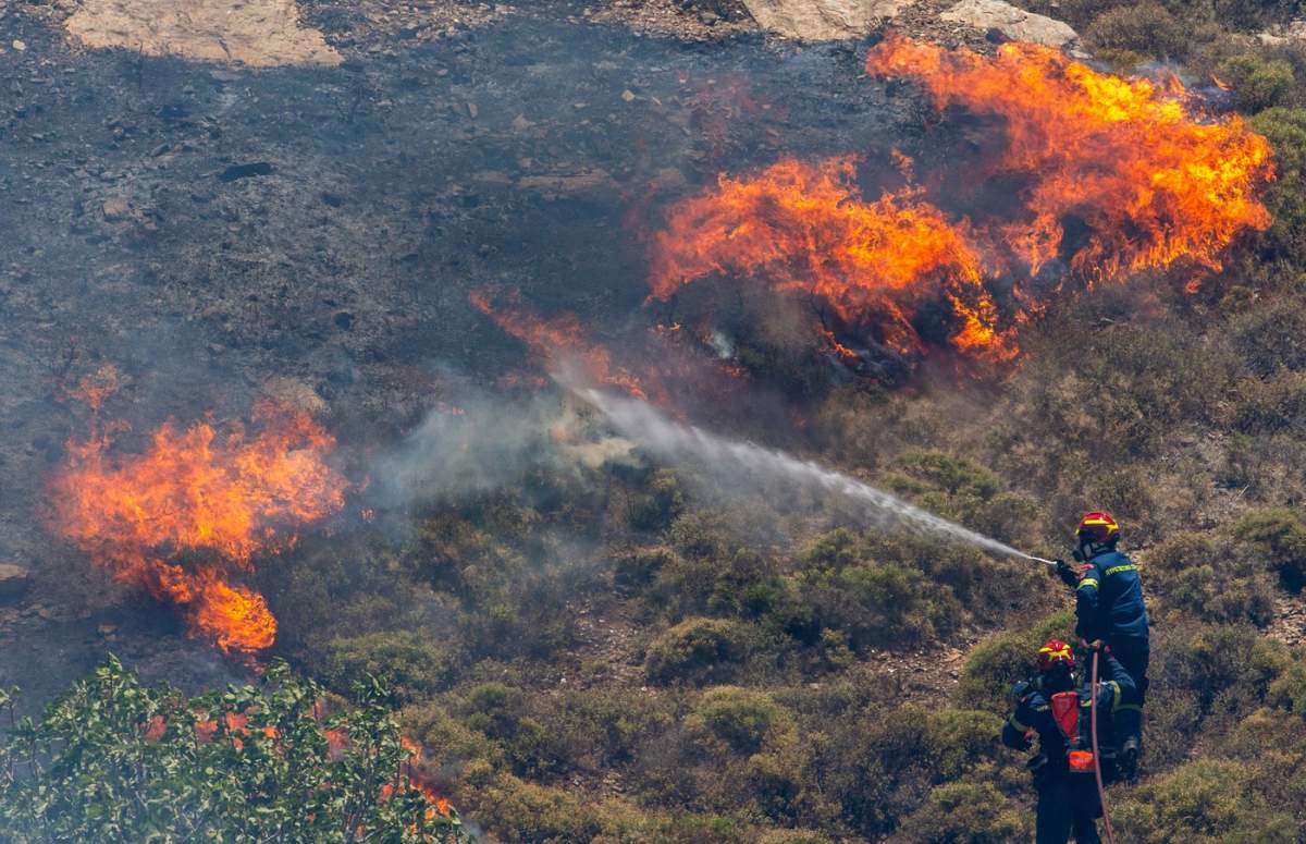 incendiu grecia