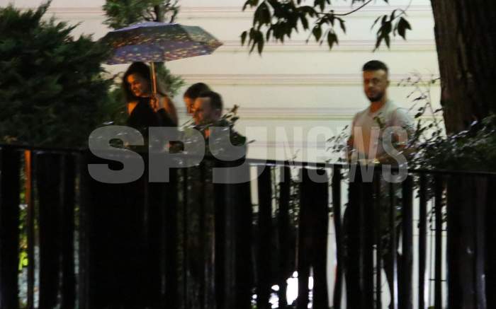 Ce au făcut Gabi Bădălău, Ramona Gabor și Irina Columbeanu după ce au luat masa împreună, la restaurant. Cei trei au plecat împreună de la local / PAPARAZZI