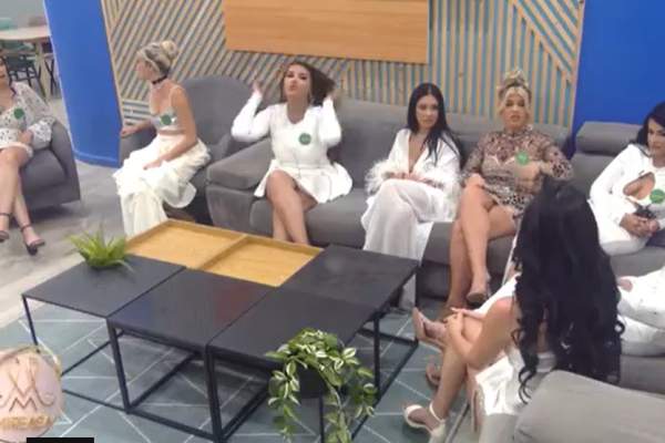 Mireasa - Iubește de 10. Fetele au avut primele interacțiuni cu mamele. Ce au vrut să știe despre băieții din competiție | VIDEO