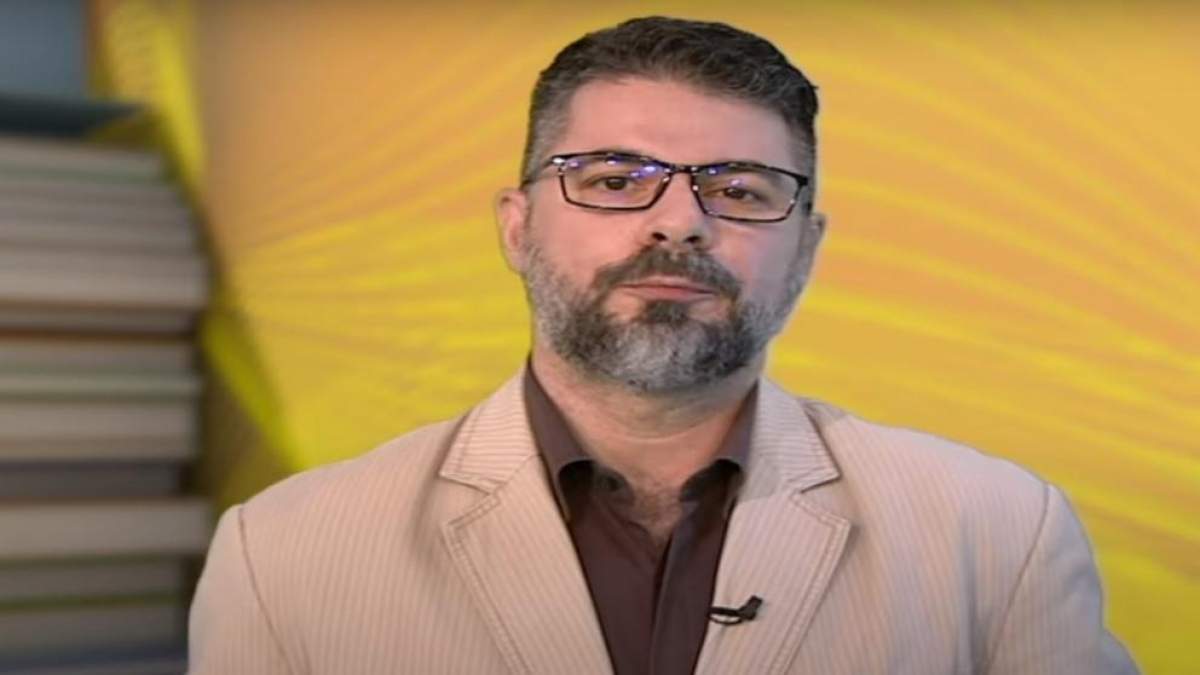 Profesorul ar fi înghițit pastile. profesorul acuzat