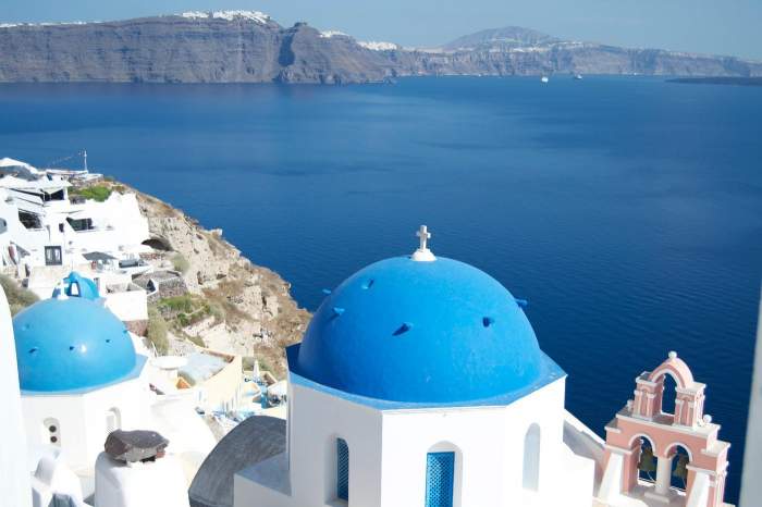 7 insule de vis! Santorini nu mai este considerată cea mai frumoasă din Grecia