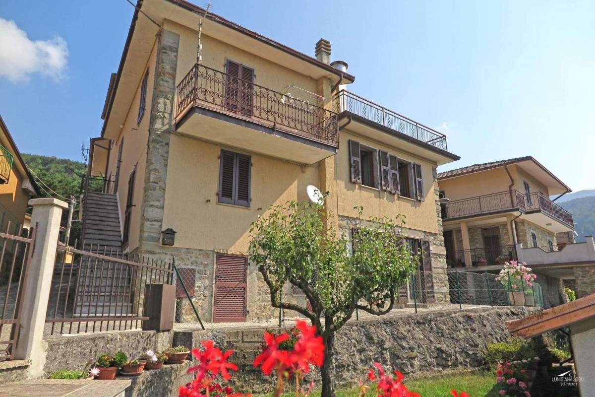 O casă se vinde cu 65.000 euro în Toscana. casă din Toscana