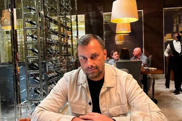 ”Dacă m-aș muta...”. Ce locuri din Europa îl atrag pe Flavius Nedelea! Merge în vacanțe de lux și își petrece verile pe barcă