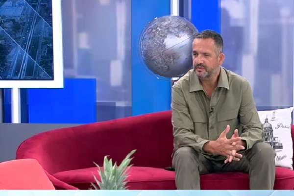 Vacanță de Vedetă. Mădălin Ionescu, momente de coșmar! Avionul în care se afla cu copiii a căzut: „Piloți de mâna a doua...”