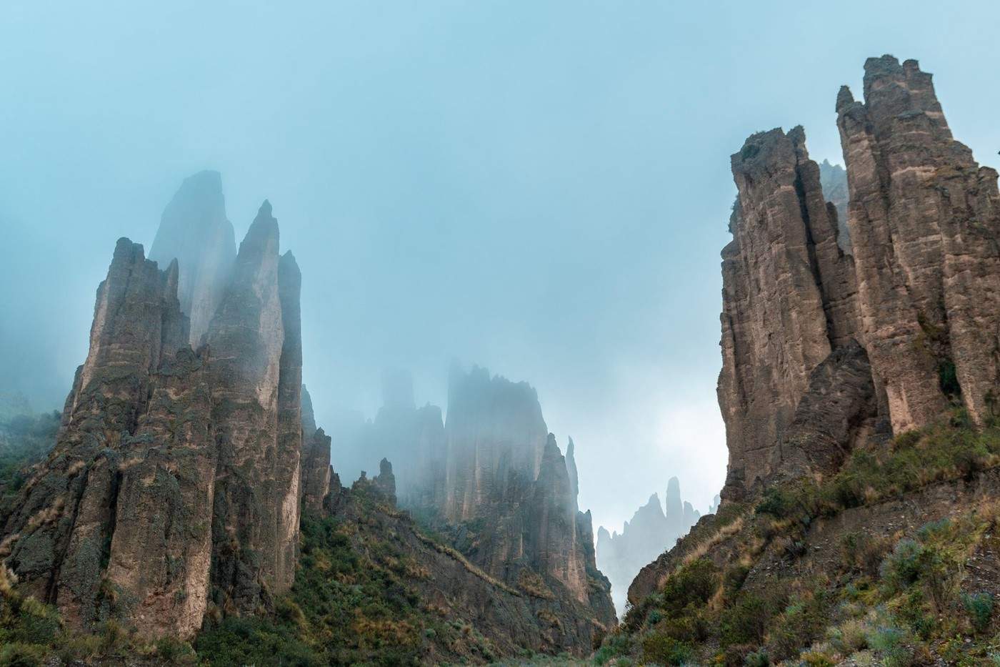 5 destinații ieftine de vacanță, dar spectaculoase! Țările ideale pentru turiștii care vor să se distreze cu puțini bani / FOTO