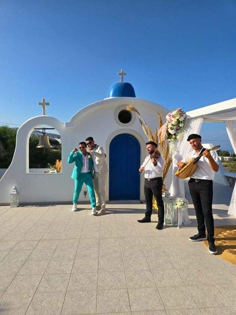 Primele imagini cu Liviu Vârciu și Anda Călin de la cununia din Santorini! Cadrele de vis surprinse pe insula cretană a îndrăgostiților / FOTO