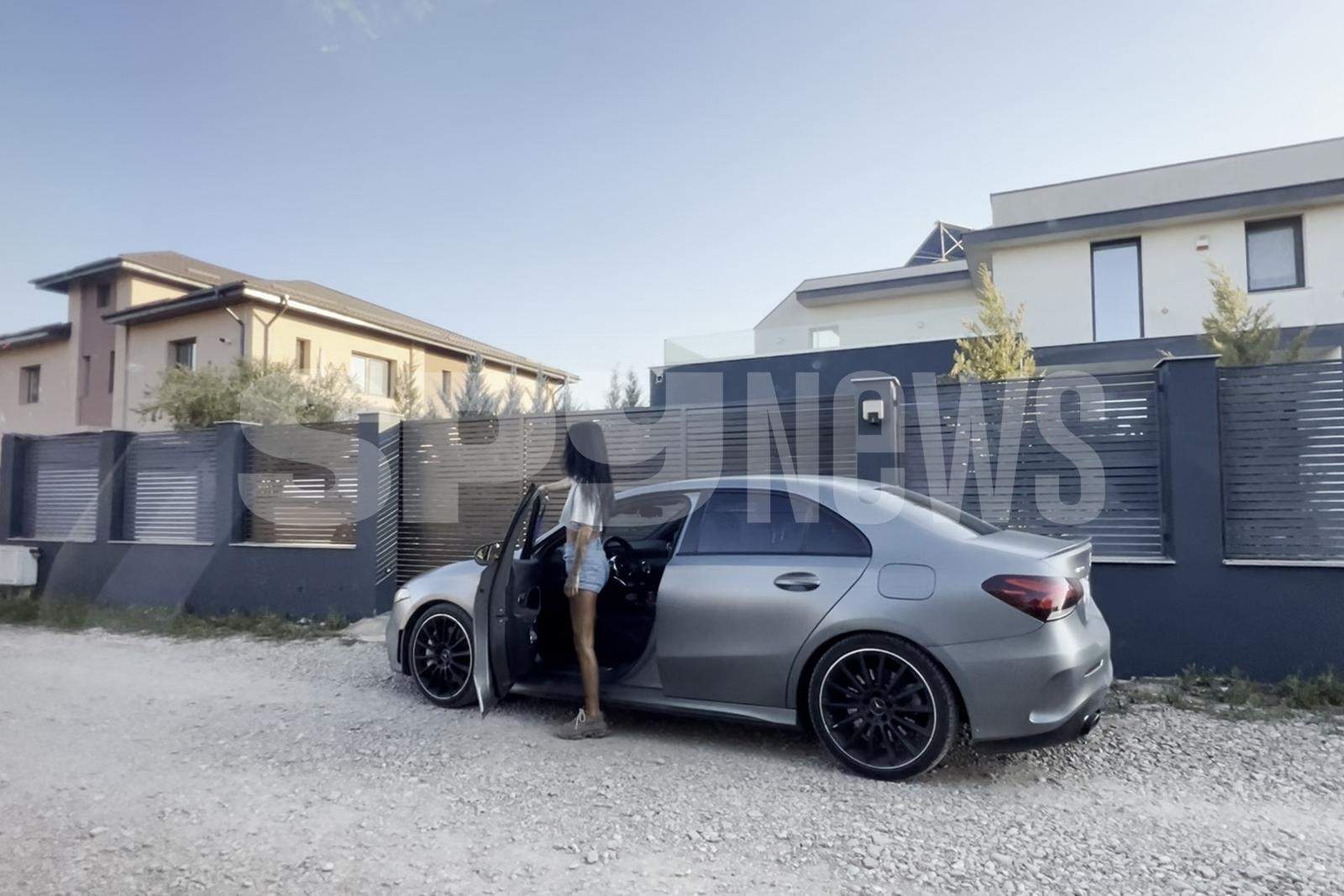 Nimic nu o poate enerva pe Livia, fosta soție a lui Cătălin Bordea, mai ales atunci când ajunge acasă. Cum a fost surprinsă de paparazzii Spynews.ro / PAPARAZZI