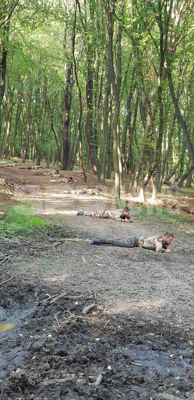 Antrenați să ucidă, de șeful mercenarilor din Poliția Română și MApN / Imagini incredibile din tabăra de la Sibiu