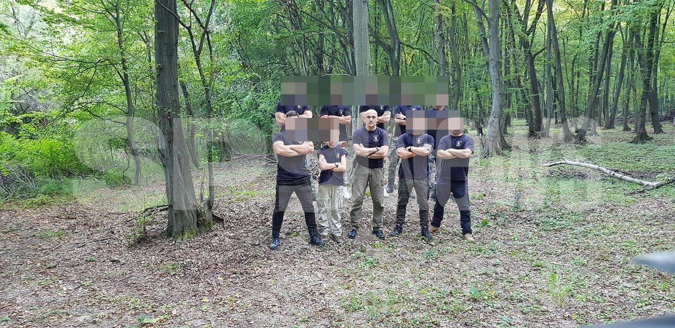 Antrenați să ucidă, de șeful mercenarilor din Poliția Română și MApN / Imagini incredibile din tabăra de la Sibiu