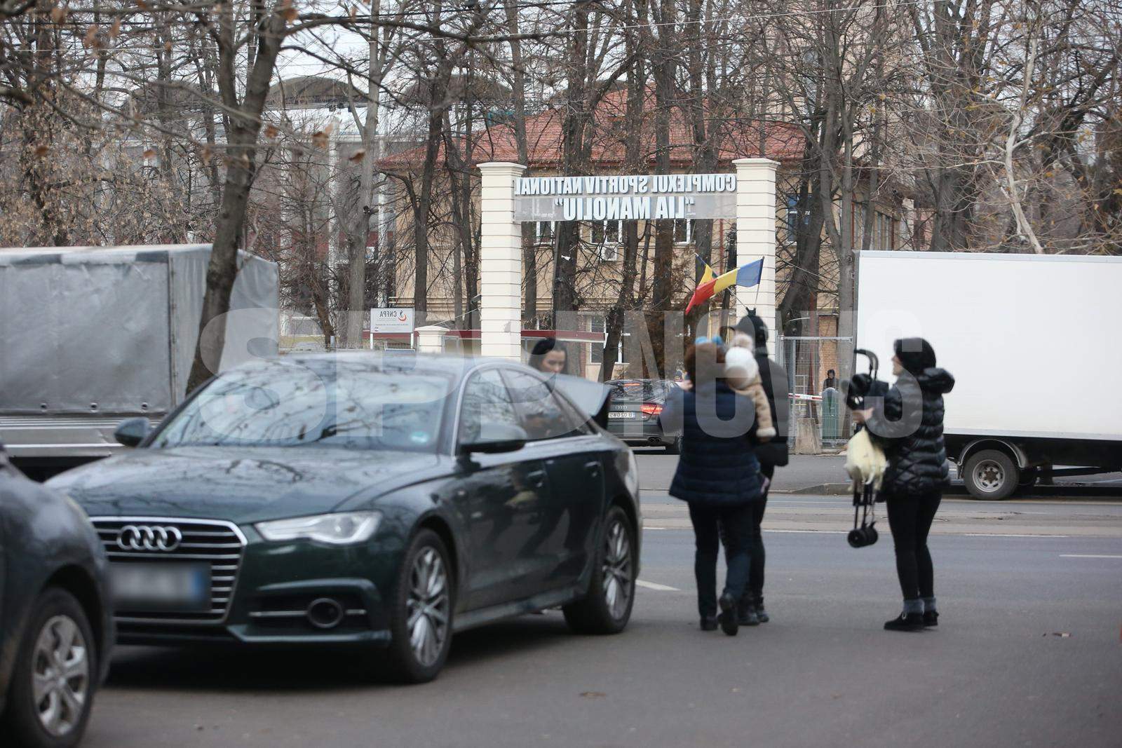 Cum arată familia Danielei Crudu! Fosta asistentă TV dă bine și în rolul de mamică / PAPARAZZI