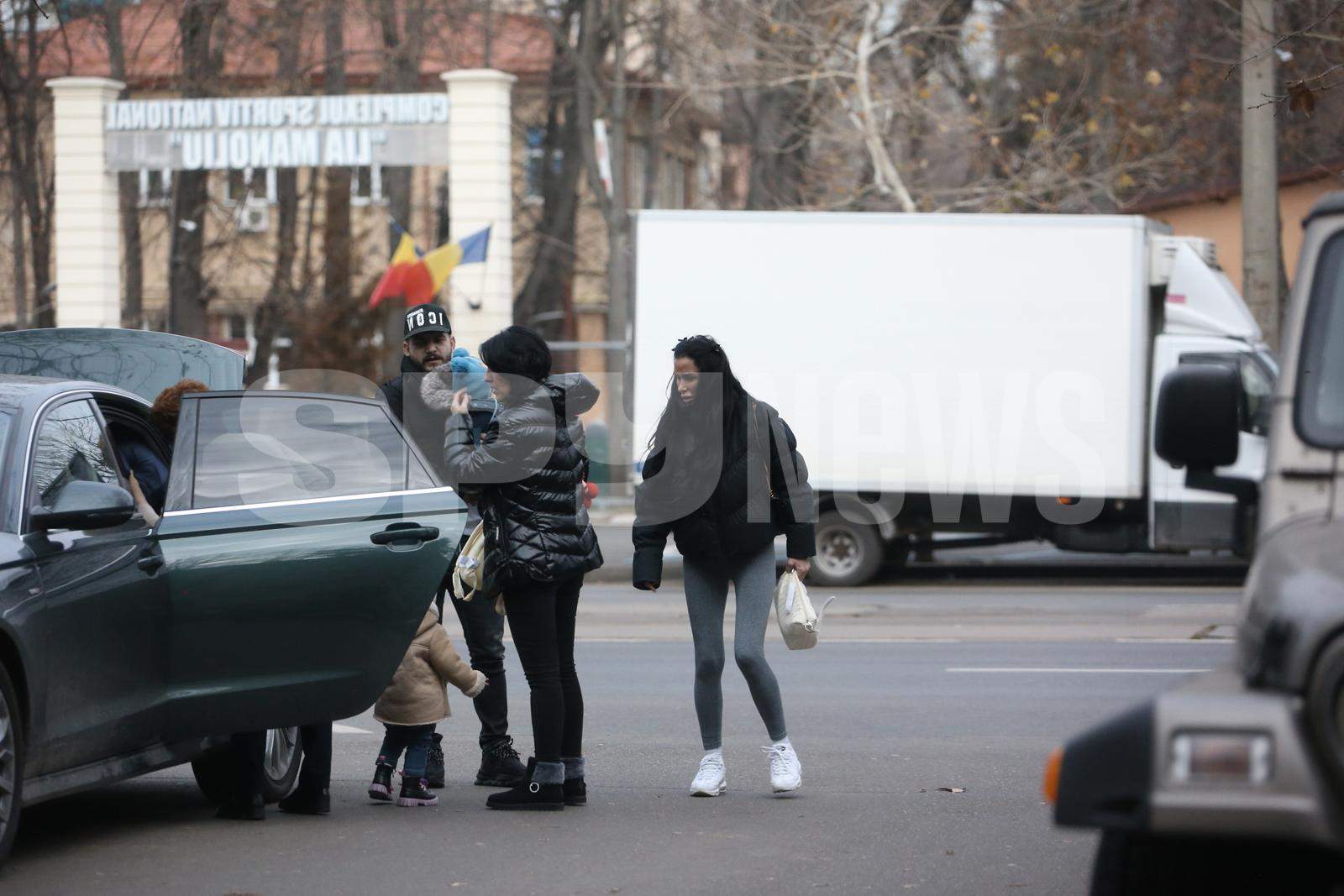 Cum arată familia Danielei Crudu! Fosta asistentă TV dă bine și în rolul de mamică / PAPARAZZI