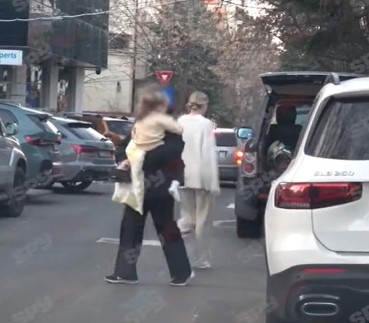 Imagini interesante cu Gina Chirilă și Bogdan Vlădău! Separați, dar tot împreună! Cum i-au surprins paparazzii SpyNews pe cei doi / PAPARAZZI