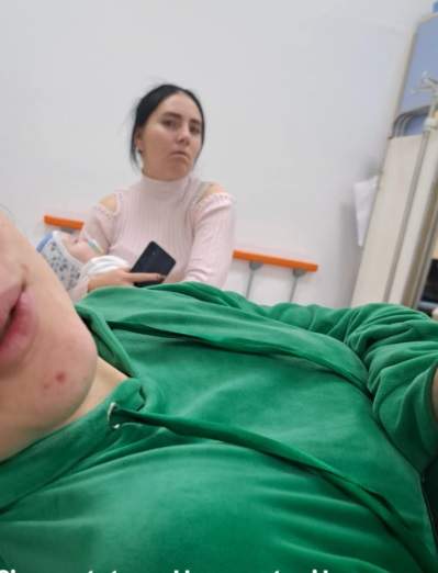 Vulpița a ajuns cu băiețelul ei la spital. Cum a fost văzută Veronica Stegaru / FOTO