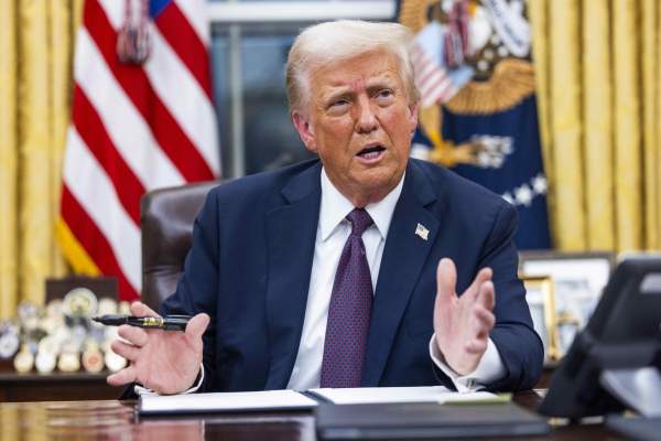 Câți bani îi vor intra lunar în conturi lui Donald Trump ca președinte al SUA. Averea lui e estimată la 3,4 miliarde de euro