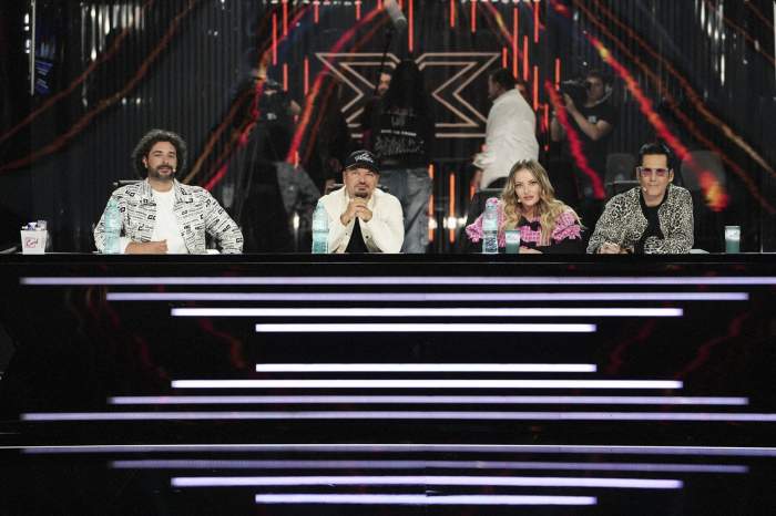 În premieră ȋntr-un talent show tv, concurenţii X Factor au susţinătorii cu ei, pe scenă. Mihai Morar: “E pentru prima oară într-un show când emoţiile din backstage se mută pe scenă!”