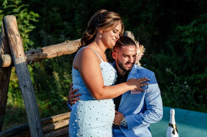 Încă o nuntă în familia Mireasa! Un fost concurent s-a căsătorit cu iubita. Imagini emoționante de la eveniment / FOTO