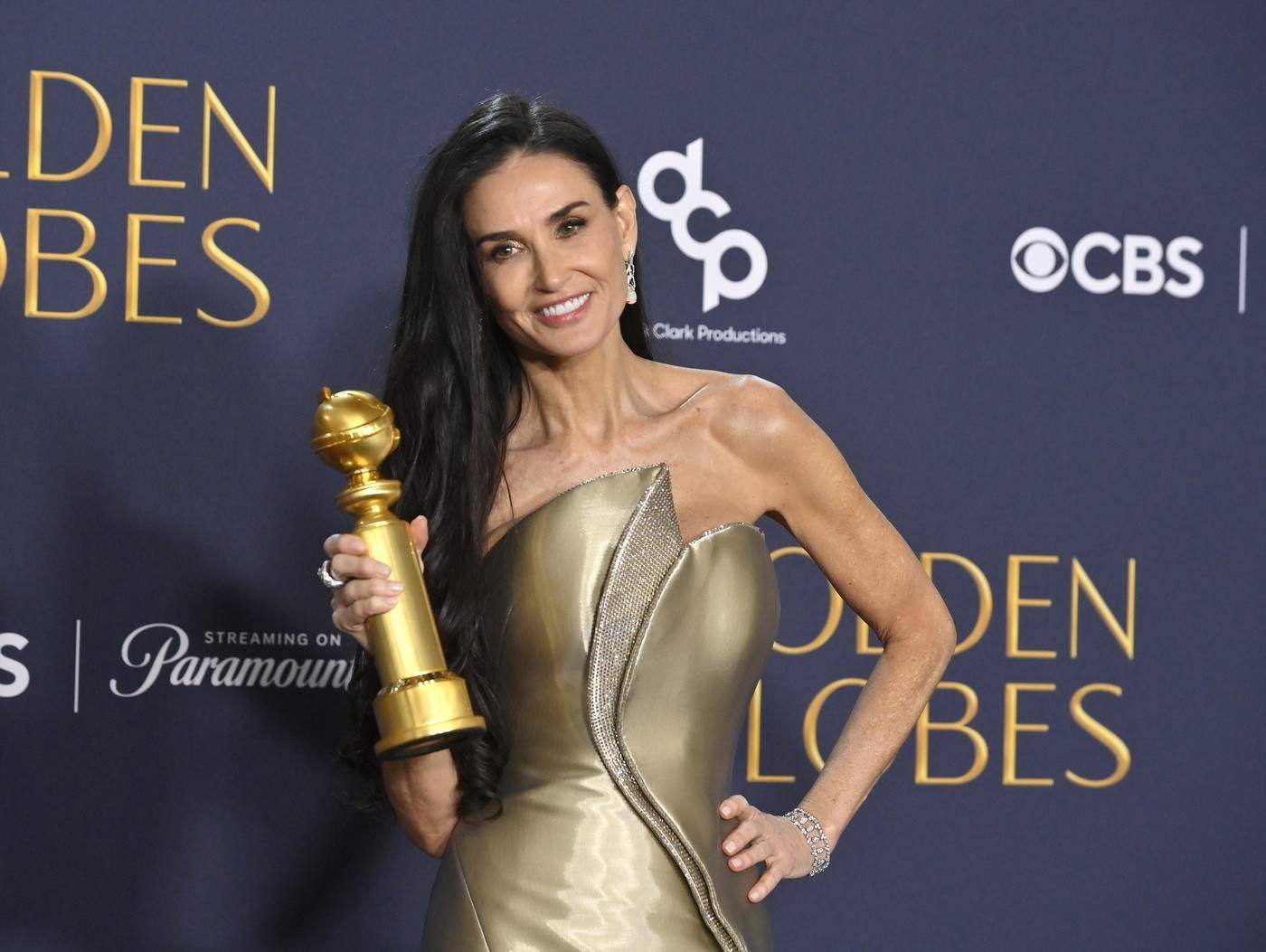 Demi Moore, câștigătoare a premiului pentru actorul feminin într-un film muzical sau comedie pentru „The Substance”