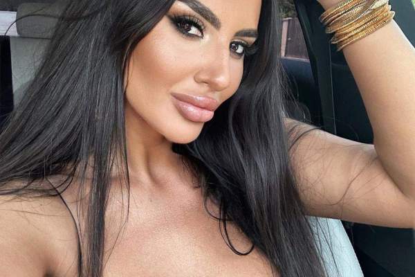 Fosta soție a lui Cristi Tănase, replică acidă. Ce a transmis mama fetiței lui Dodel: "Karma nu uită pe nimeni" / FOTO