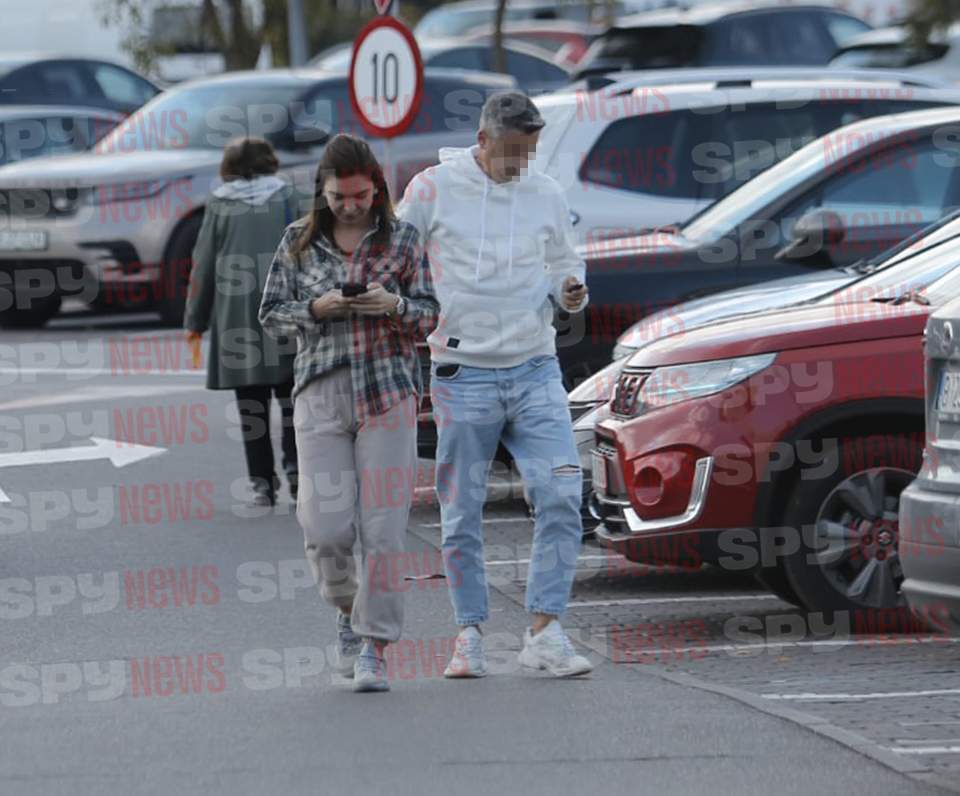 Niciun drum fără el! Cine este bărbatul pe care Simona Halep se bazează! Schimbă maşinile după necesităţi | PAPARAZZI