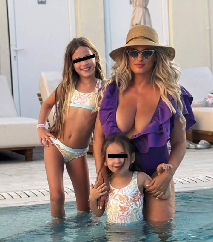 sanziana buruiana si fetitele