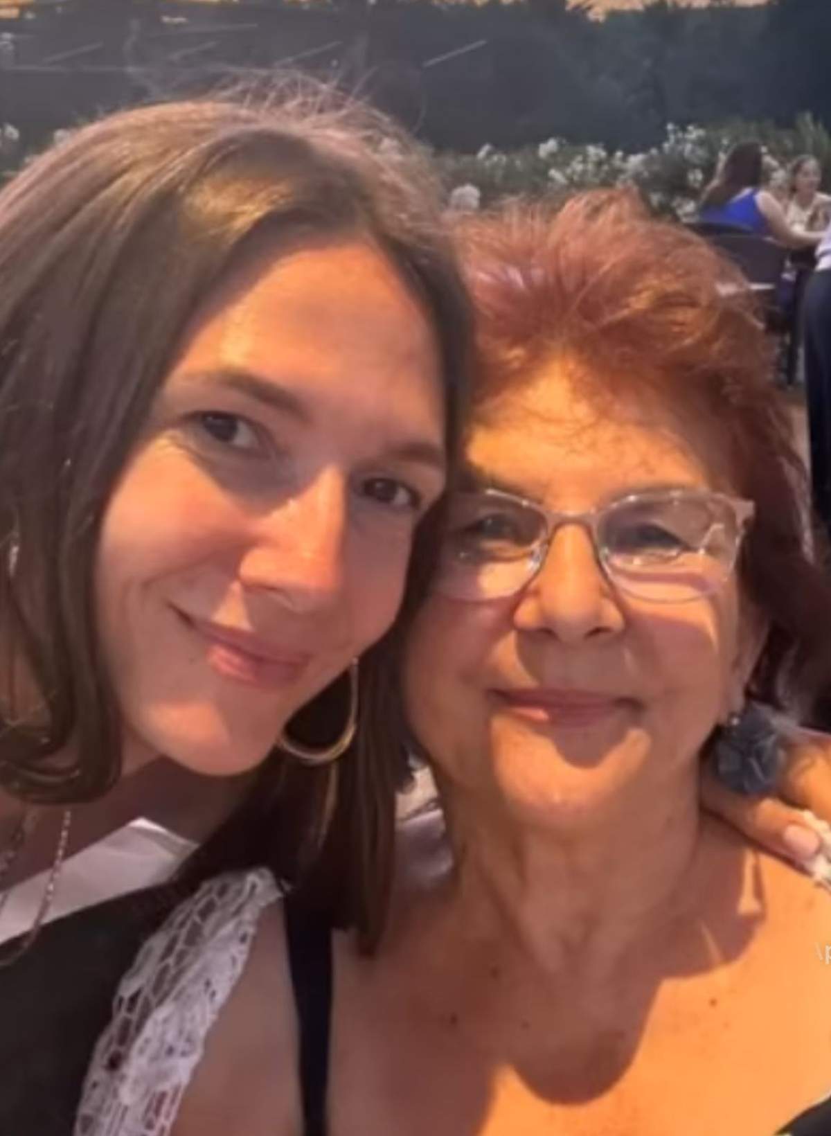 Adela Popescu, mesaj emoționant, pentru mama sa. Doina Popescu își sărbătorește ziua de naștere