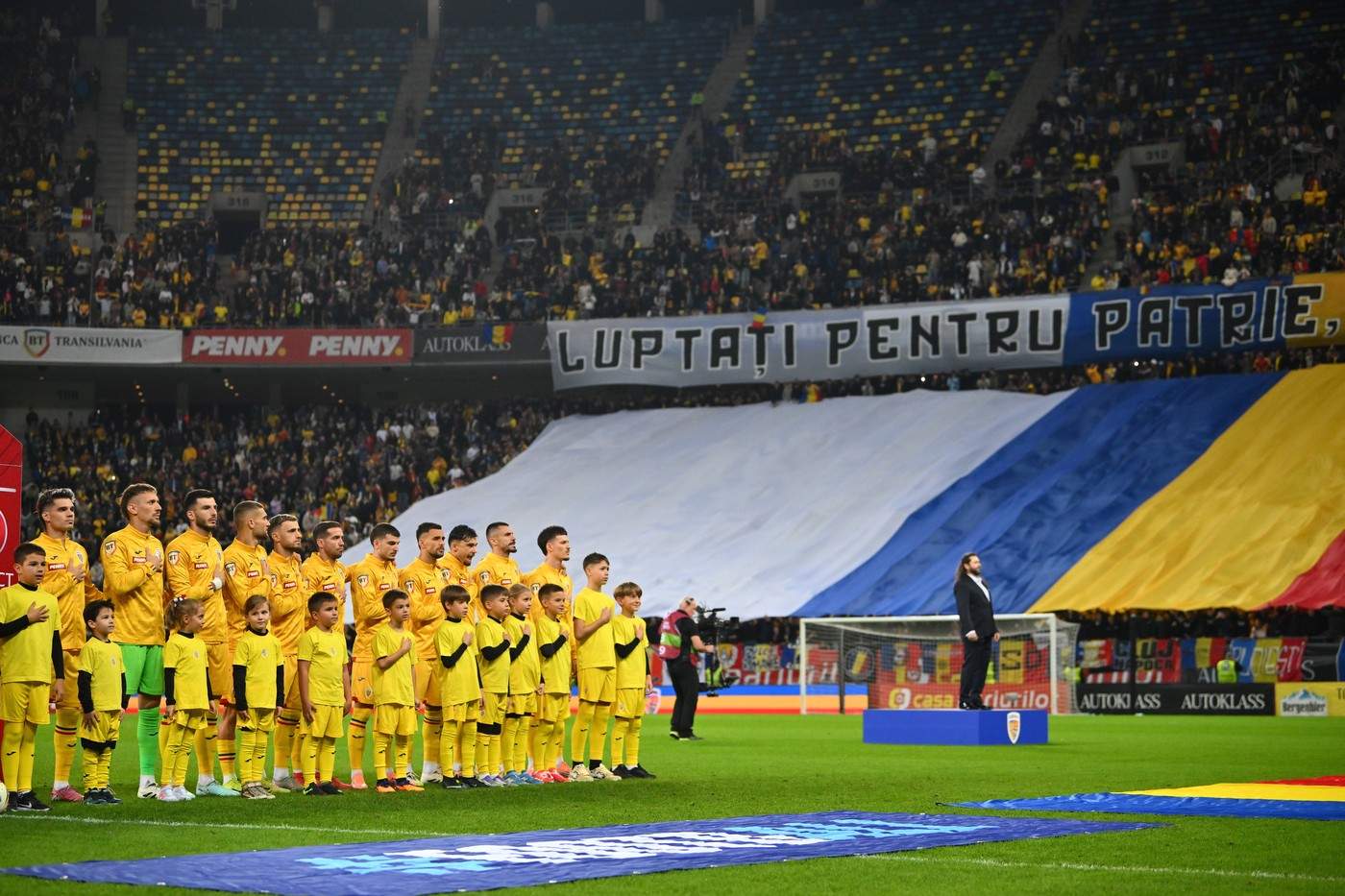 Meciul România - Austria, transmis aseară de Antena 1 şi AntenaPLAY, lider detaşat de audienţă. Tricolorii păstrează şanse la calificarea directă la Campionatul Mondial transmis anul viitor, exclusiv, în Universul Antena