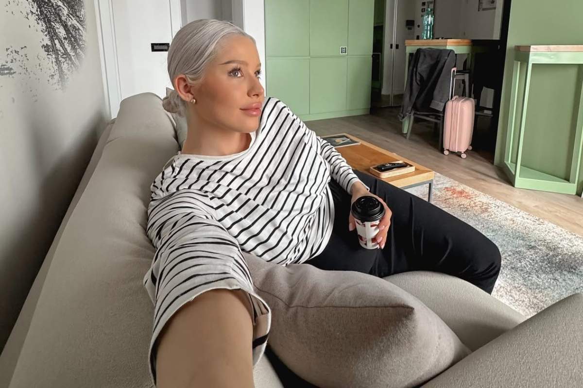 Cum arată Carmen Grebenișan la o săptămână după naștere. Influencerița își revine rapid | FOTO