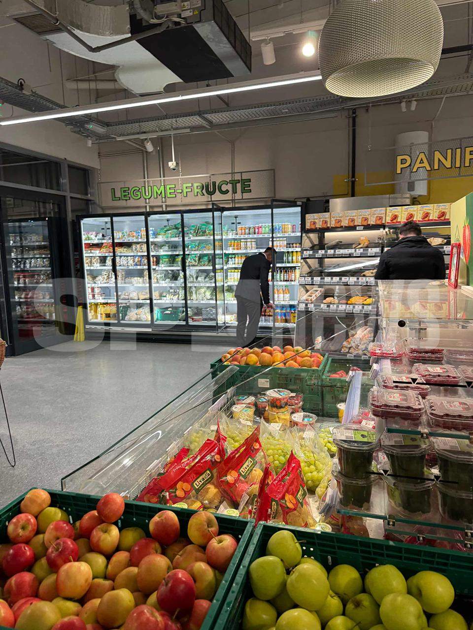 Cornel Păsat, cu sufletul frânt şi cu piciorul şchiopătând!  Imagini îngrijorătoare cu fostul dansator! Este devastat după ce a plecat soţia de acasă