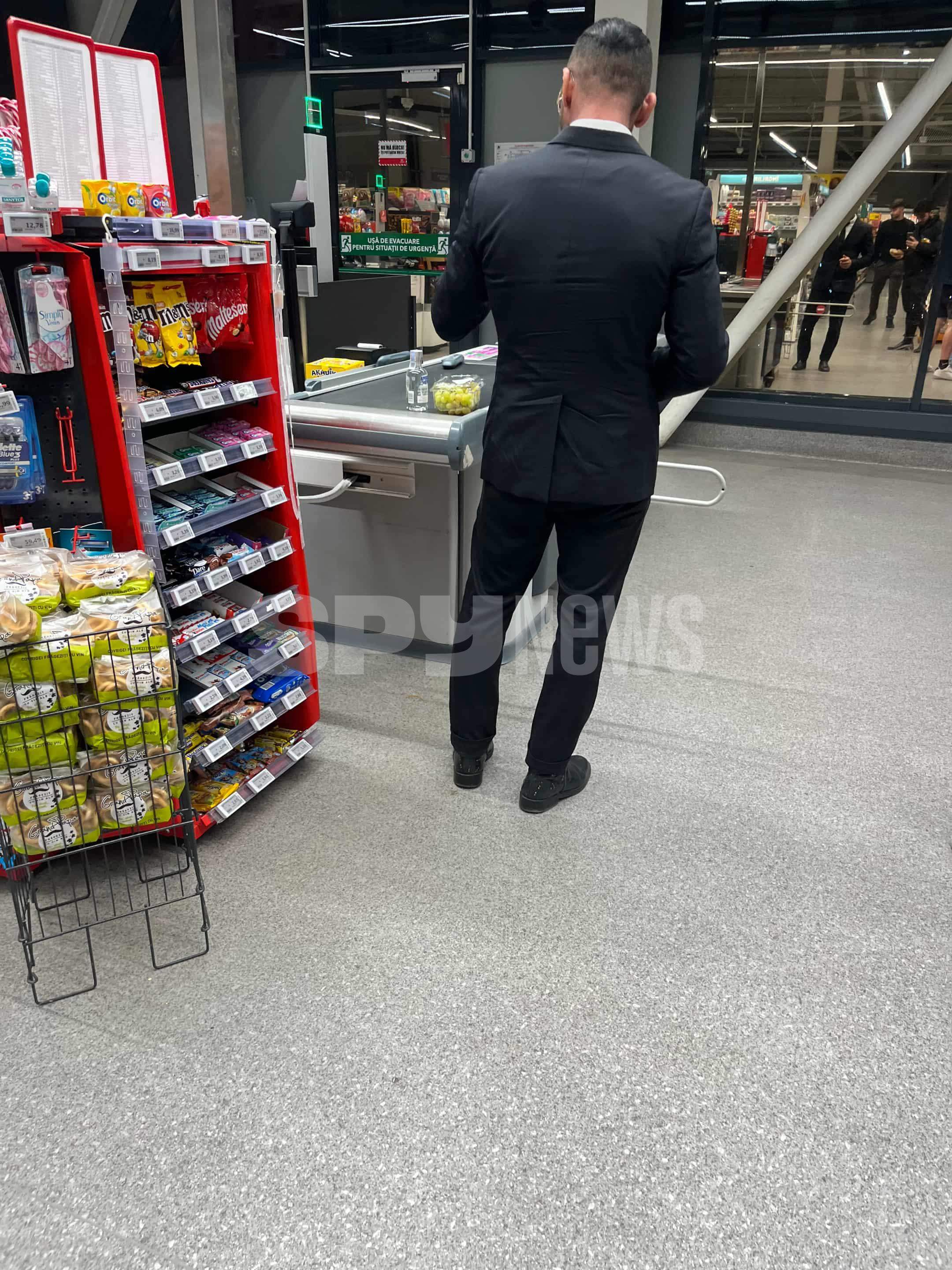 Cornel Păsat, cu sufletul frânt şi cu piciorul şchiopătând!  Imagini îngrijorătoare cu fostul dansator! Este devastat după ce a plecat soţia de acasă