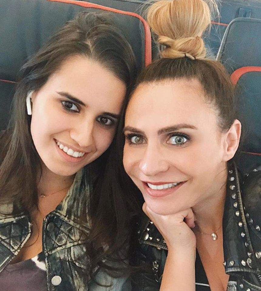 Fiica Adinei Buzatu a fost cerută în căsătorie! Primele declarații despre momentul emoționant: "A fost cu peripeții, s-a pierdut inelul..."