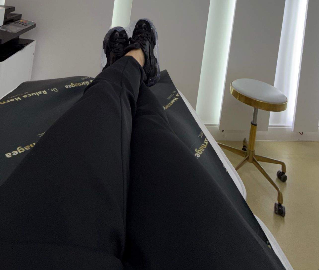 Carmen de la Sălciua, pe mâna medicului estetician! La ce intervenții a apelat cântăreața