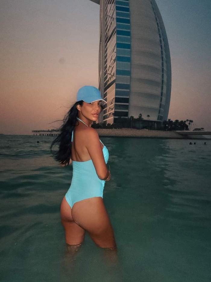 Cum își răsfață Andreea Tonciu fiica, în vacanță. Vedeta este în Dubai, alături de familie