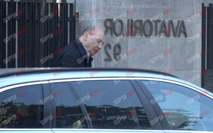 Imagini rare cu Traian Băsescu! Cum l-au surprins paparazzii Spynews.ro pe fostul preşedinte
