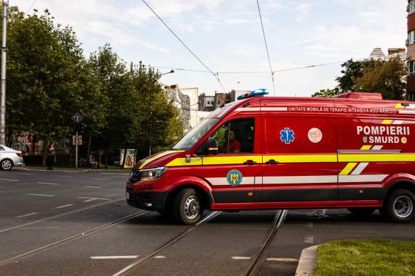 Explozia din Rahova i-a speriat pe români. Locatarii a două blocuri din Galați au semnalat scurgeri de gaze