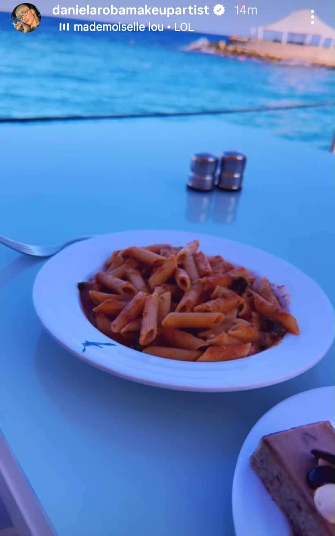 Dana Roba a plecat în vacanță într-un loc celebru! Unde se relaxează după scandalul cu Andra Volos